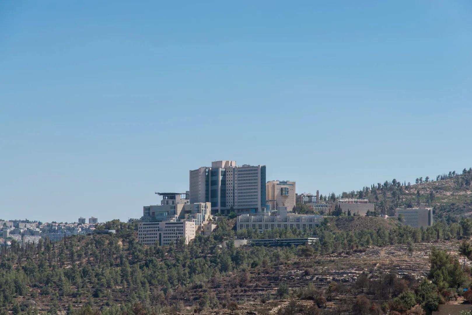 Jerusalem's Hadassah Hospital: 'Unvaccinated? No surgery for you!'